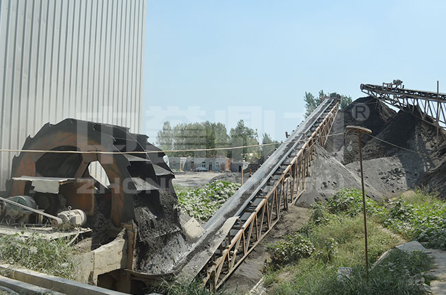 1987年開辦小型砂石料場