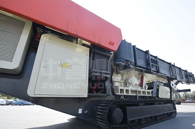 履帶移動(dòng)破碎機(jī)廠家