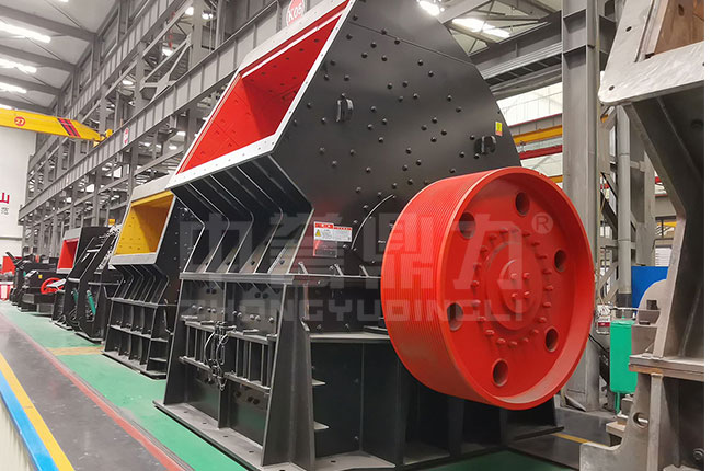 錘式碎石機(jī)工作原理