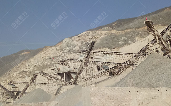 時產(chǎn)800噸砂石生產(chǎn)線現(xiàn)場圖片