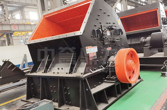 制砂機(jī)用反擊破還是用錘破 制砂機(jī)用反擊破還是用錘破