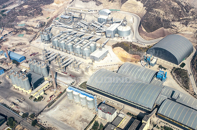 ɽ�����ؽ��ĕr�a(ch��n)2000��ɰʯ�����a(ch��n)��