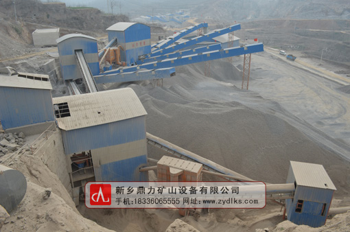 新鄉(xiāng)鼎力砂石生產(chǎn)線現(xiàn)場