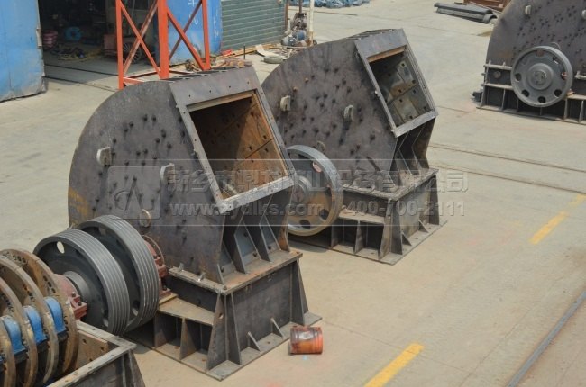 ����C�r��