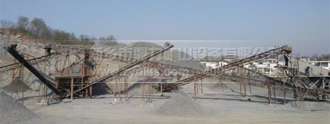新鄉(xiāng)鼎力日產(chǎn)3000噸砂石生產(chǎn)線現(xiàn)場