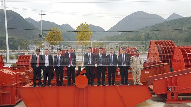 貴州重錘式破碎機(jī)