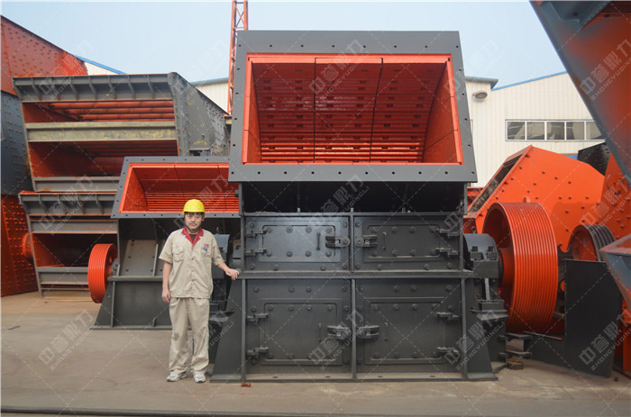 重錘式破石機設備