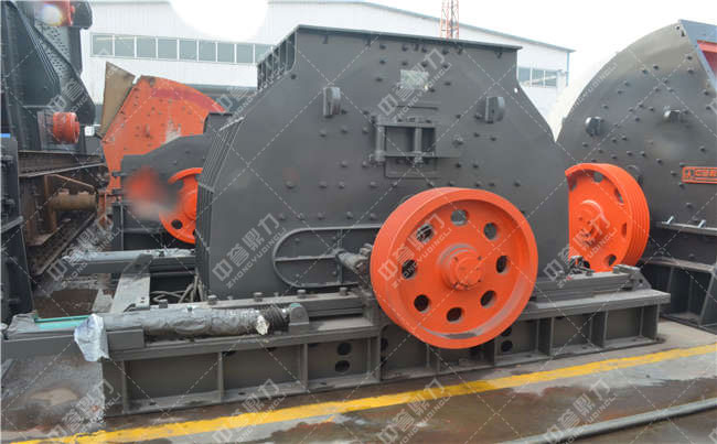 細(xì)碎碎石機(jī)