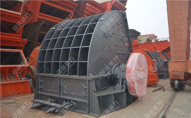 石場錘式破碎機廠家報價