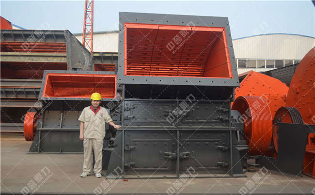 礦山破碎機(jī)設(shè)備