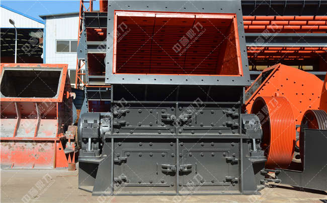 方解石錘式破碎機(jī)