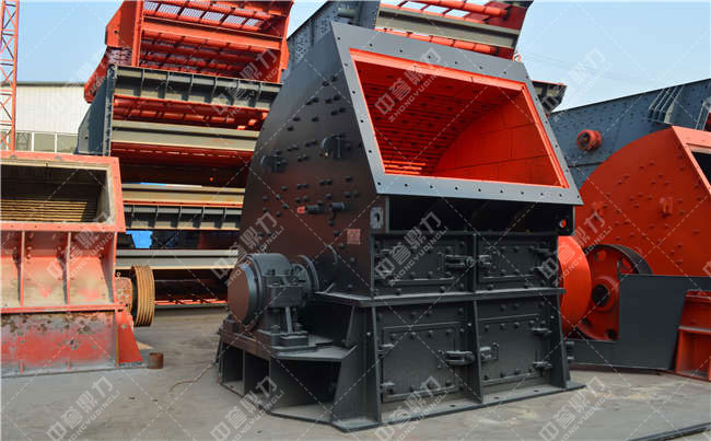 銅巖石碎石機(jī)