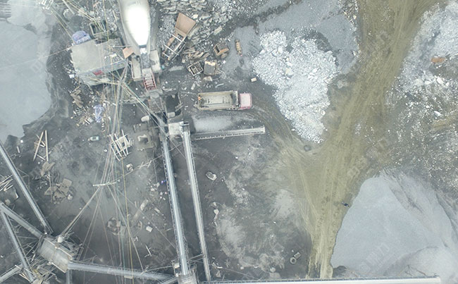 時產(chǎn)300噸玄武巖制砂生產(chǎn)線