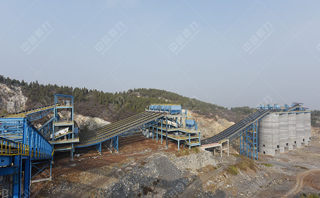 時(shí)產(chǎn)2500噸石料破碎生產(chǎn)線