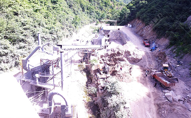 時(shí)產(chǎn)400噸石料生產(chǎn)線圖片