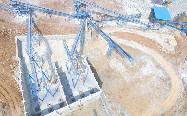 時產(chǎn)1000噸碎石機成套設(shè)備