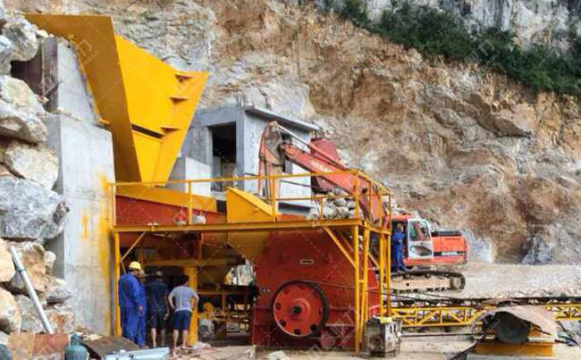 時(shí)產(chǎn)300噸石灰石破碎生產(chǎn)線